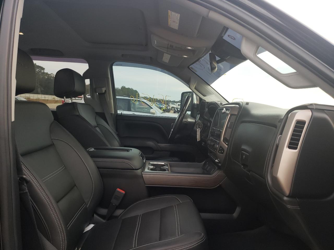 Photo 5 from auction – 2018 GMC SIERRA K35 with VIN 1GT42YEY1JF263301