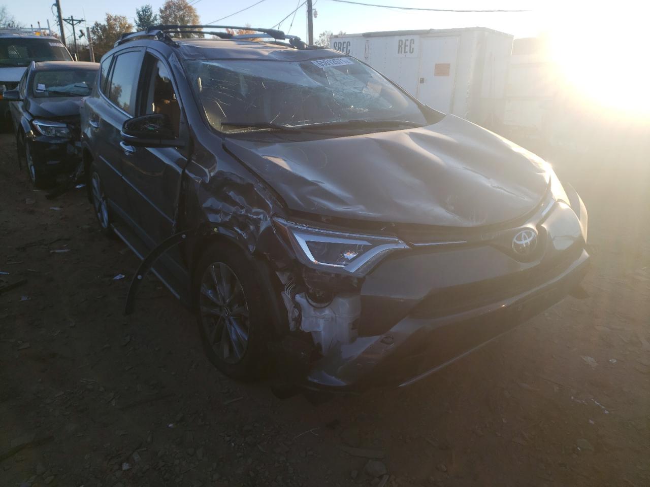TOYOTA RAV4 LIMIT 2017 with VIN 2T3DFREV1HW556012 - Photo from auction