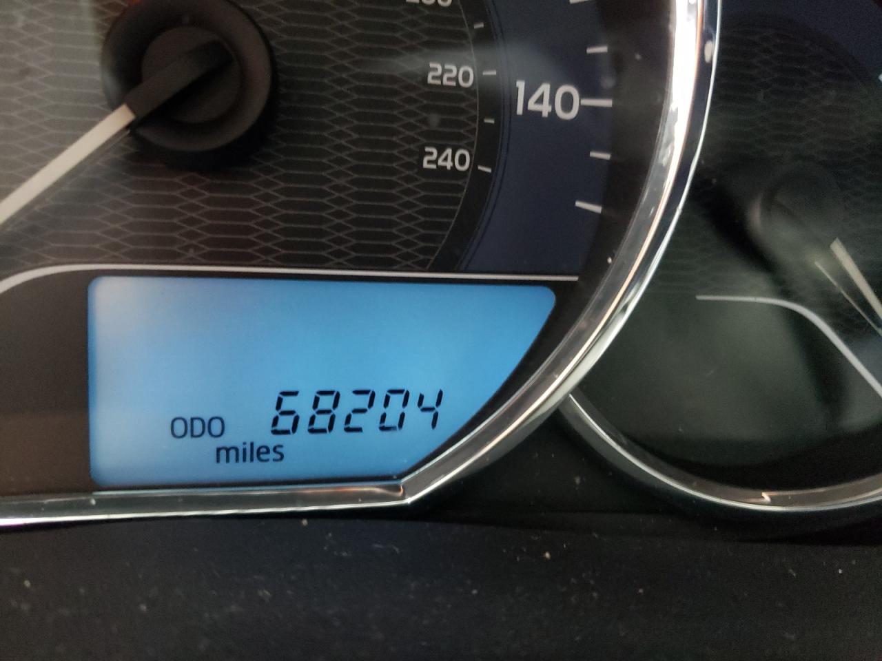 Photo 8 from auction – 2015 TOYOTA COROLLA L with VIN 5YFBURHE6FP358834