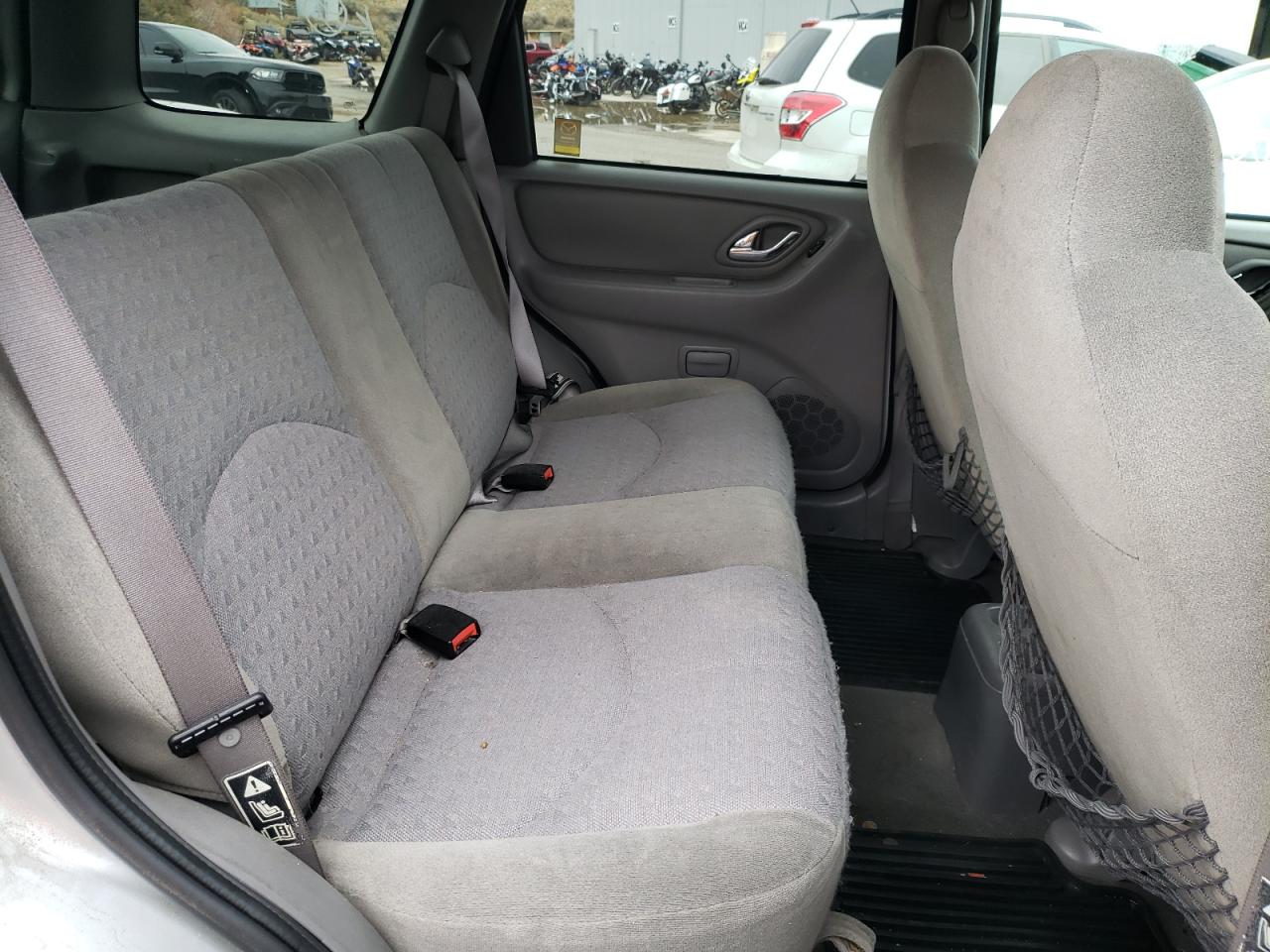 Photo 6 from auction – 2001 MAZDA TRIBUTE DX with VIN 4F2YU06B91KM67326