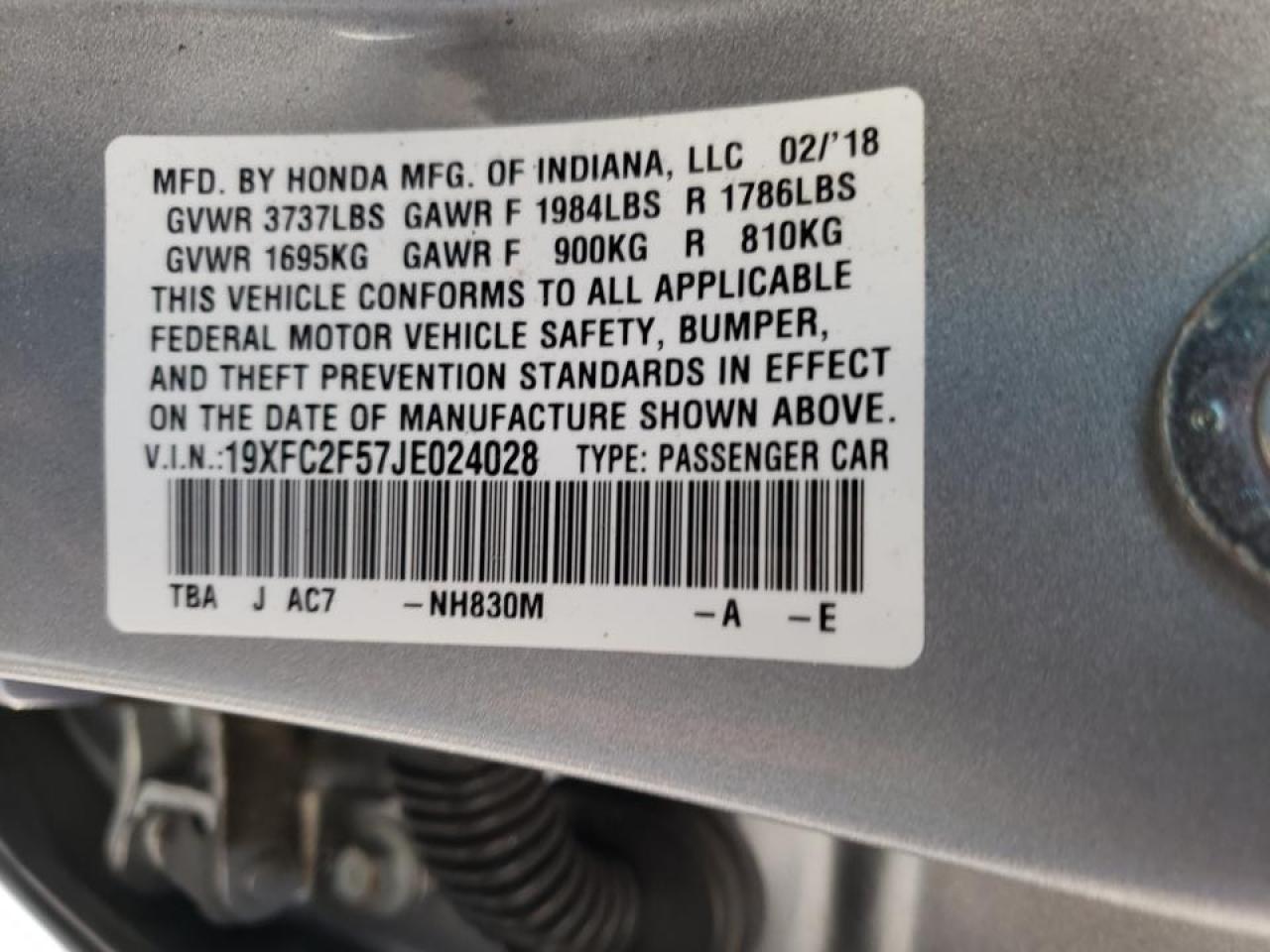Photo 10 from auction – 2018 HONDA CIVIC LX with VIN 19XFC2F57JE024028
