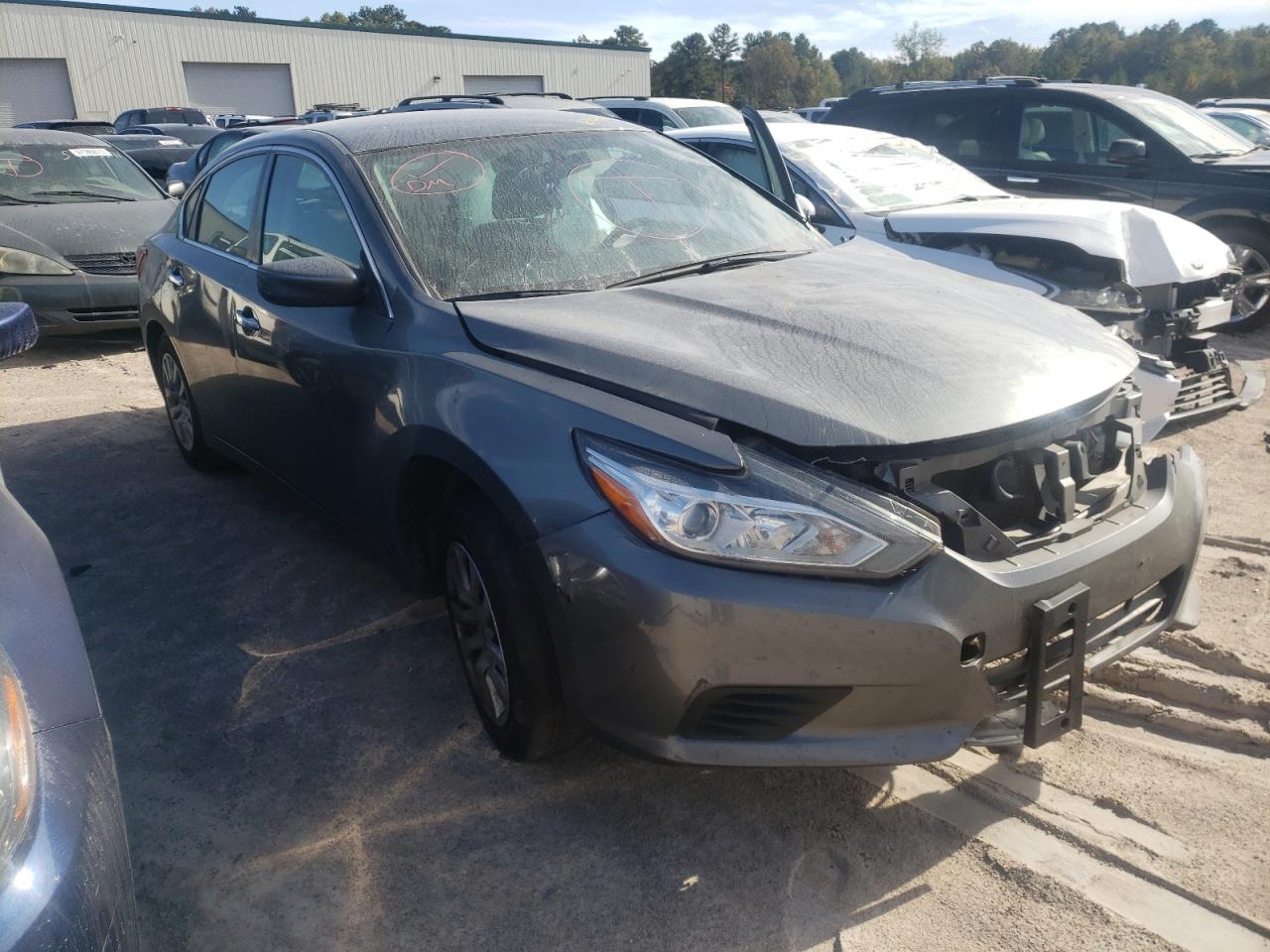 NISSAN ALTIMA 2.5 2018 with VIN 1N4AL3AP8JC160044 - Photo from auction