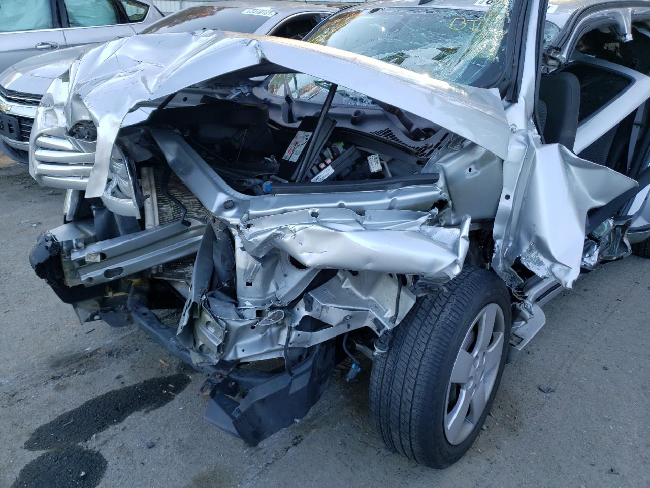 Photo 9 from auction – 2011 CHEVROLET HHR LS with VIN 3GNBAAFWXBS568931