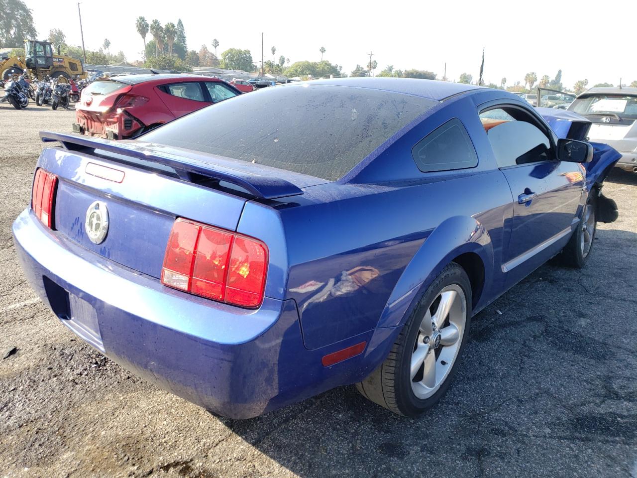 Photo 4 from auction – 2005 FORD MUSTANG with VIN 1ZVFT80N055153626