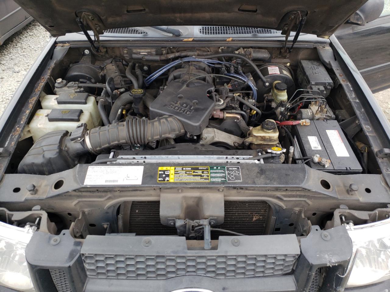 Photo 7 from auction – 2003 FORD EXPLORER S with VIN 1FMZU67E43UA40185