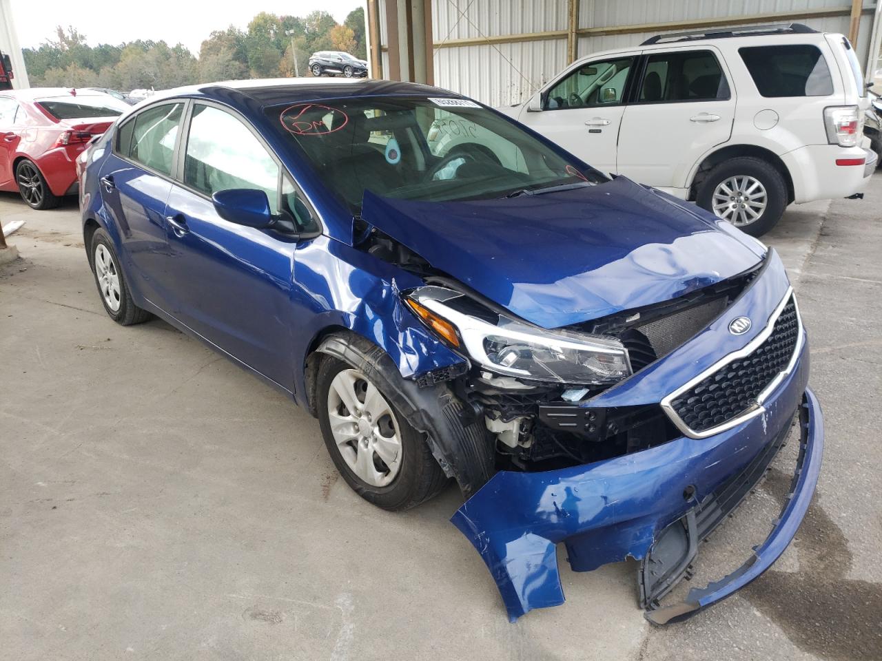 Photo 1 from auction – 2018 KIA FORTE LX with VIN 3KPFK4A70JE190902
