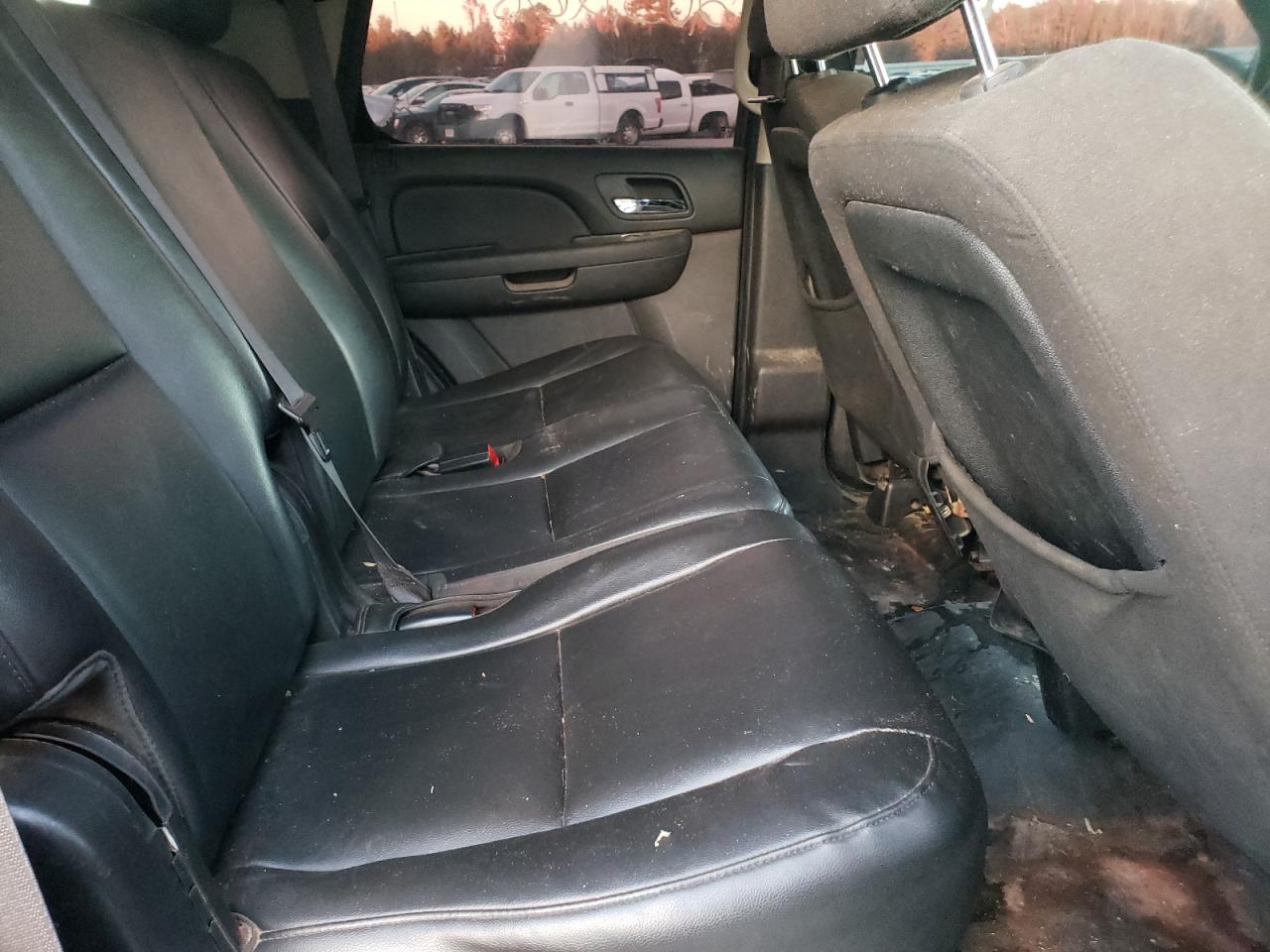 Photo 6 from auction – 2014 CHEVROLET TAHOE POLI with VIN 1GNLC2E00ER181541