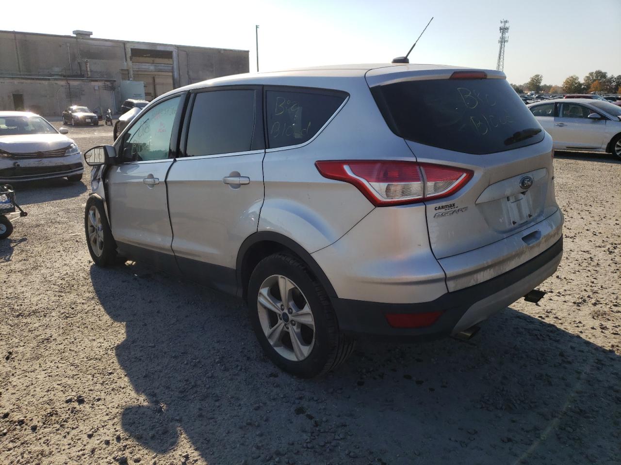 Photo 3 from auction – 2016 FORD ESCAPE SE with VIN 1FMCU0G7XGUA73718
