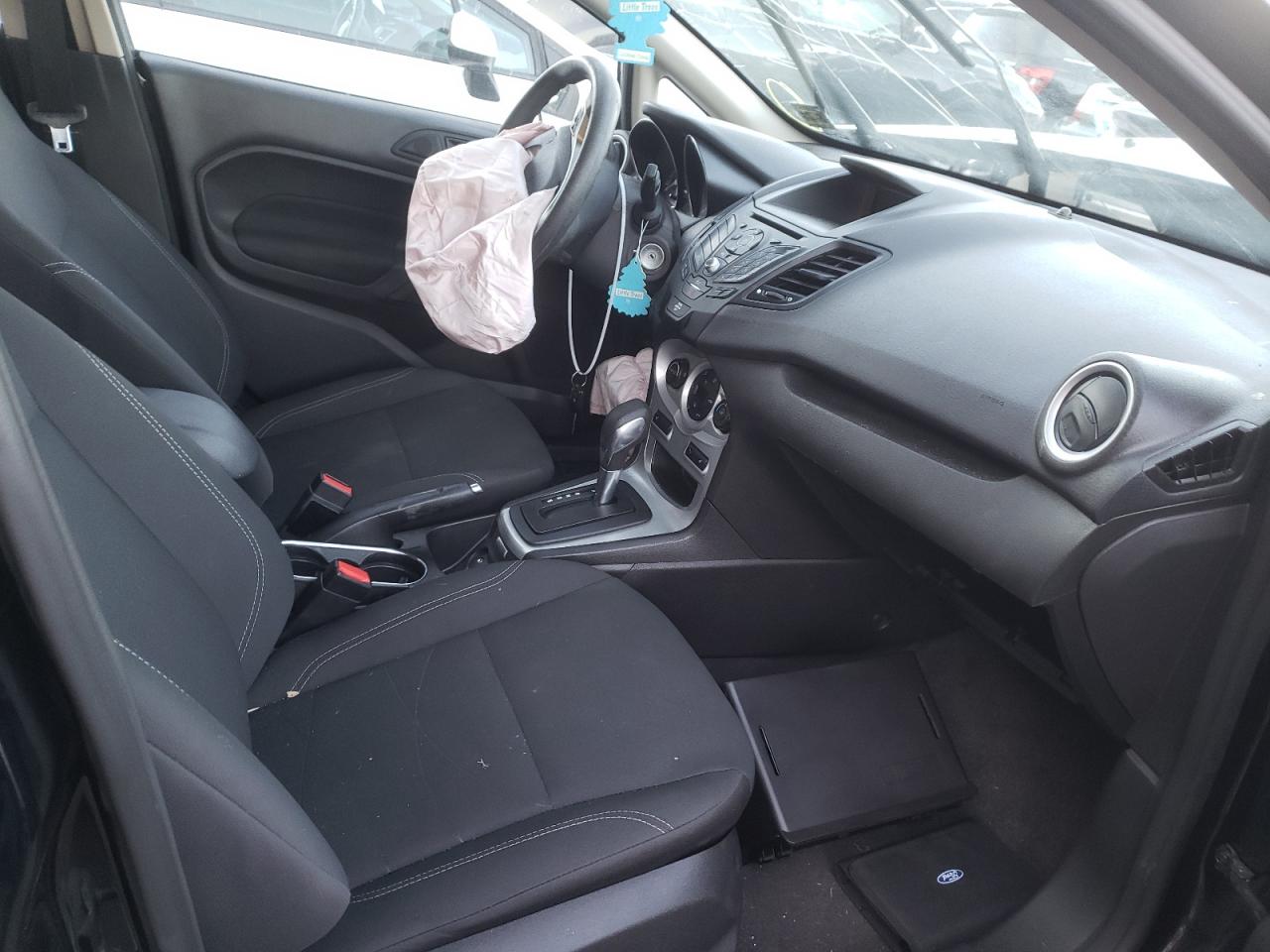 Photo 5 from auction – 2018 FORD FIESTA SE with VIN 3FADP4BJ0JM100131