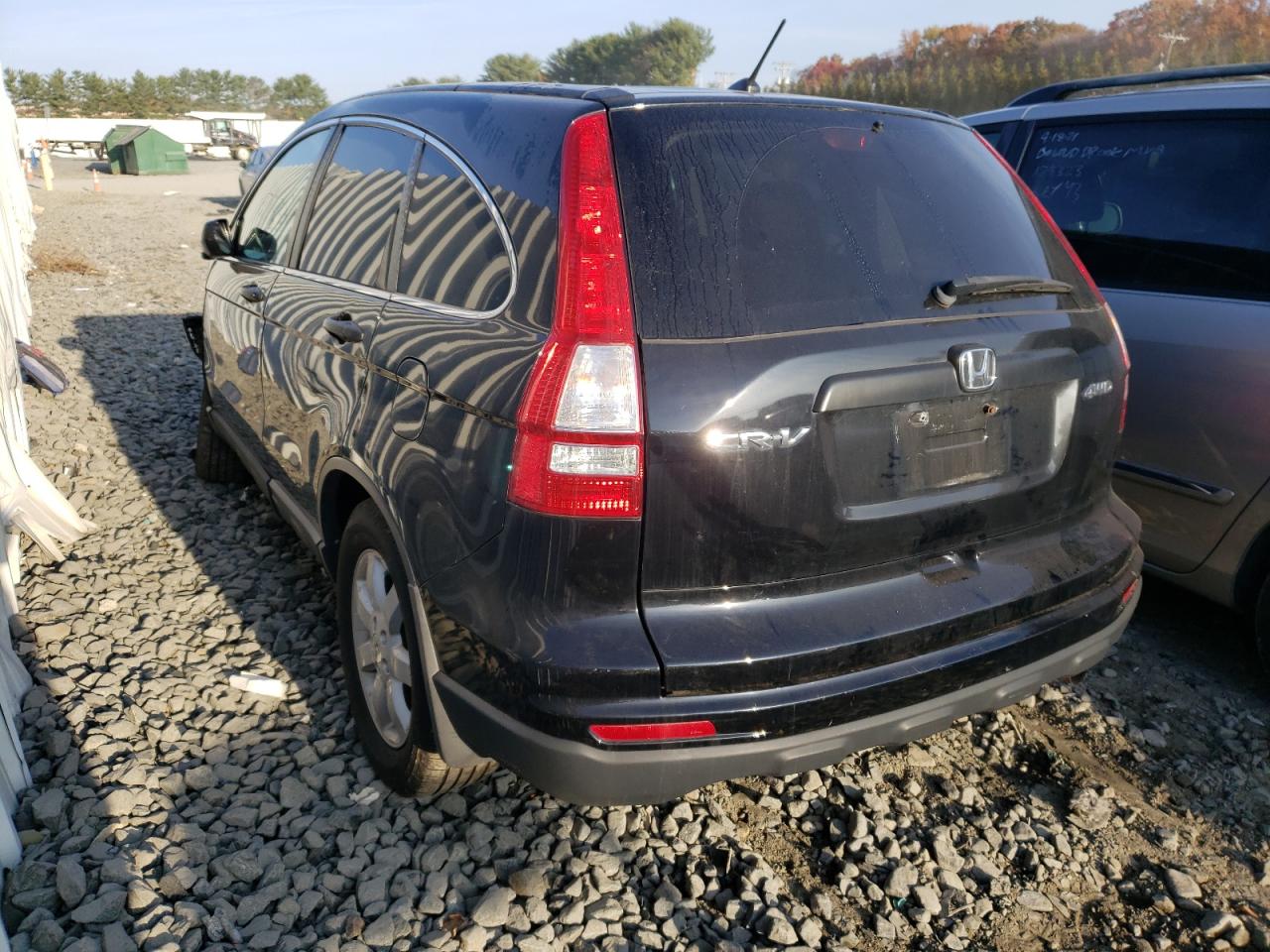 Photo 3 from auction – 2011 HONDA CR-V SE with VIN 5J6RE4H40BL100134