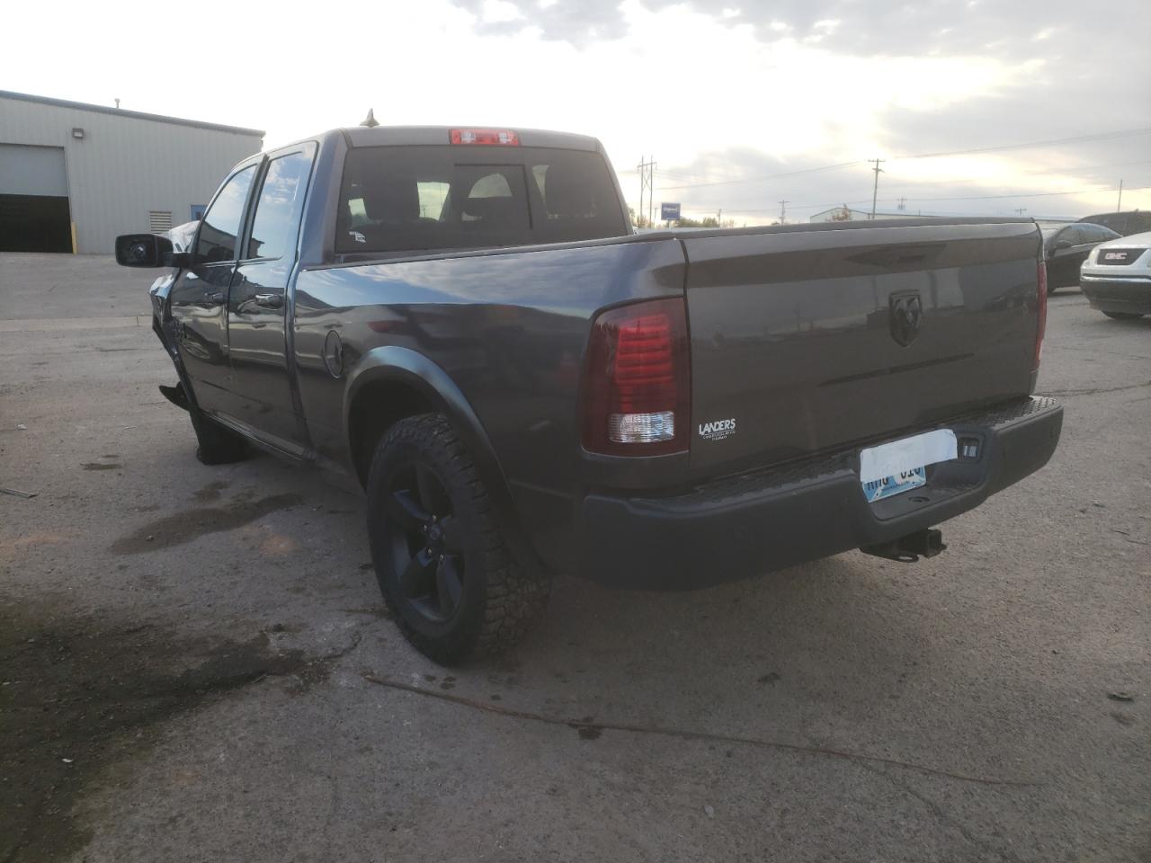 Photo 3 from auction – 2019 RAM 1500 CLASS with VIN 1C6RR6GG2KS676161