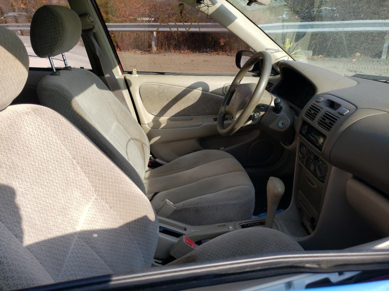 Photo 5 from auction – 1999 TOYOTA COROLLA VE with VIN 2T1BR12E7XC159661