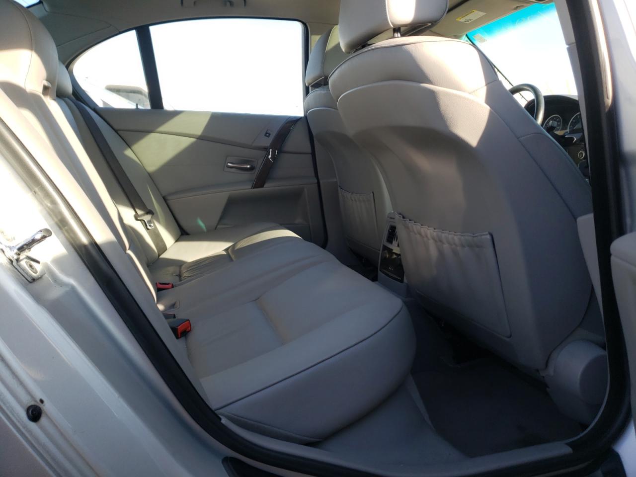 Photo 6 from auction – 2007 BMW 525 I with VIN WBANE535X7CW59267