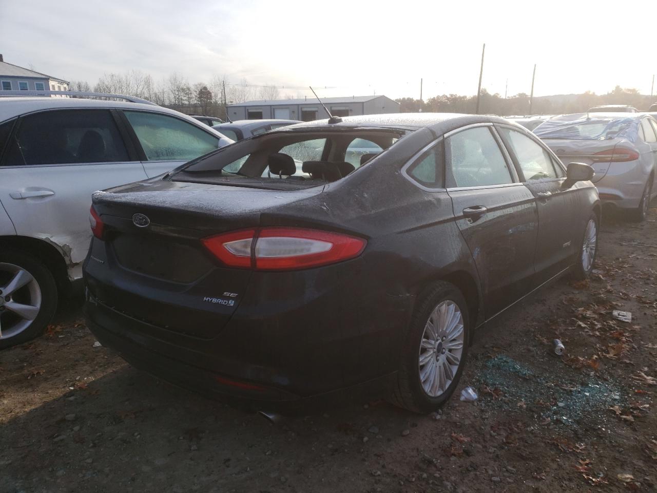 Photo 4 from auction – 2015 FORD FUSION with VIN 3FA6P0LU9FR286241