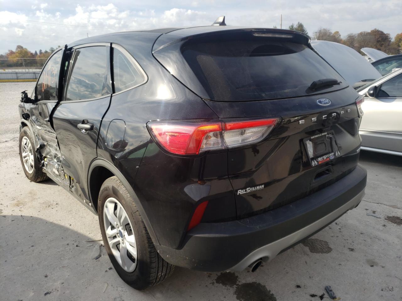 Photo 3 from auction – 2020 FORD ESCAPE S with VIN 1FMCU0F60LUB48252