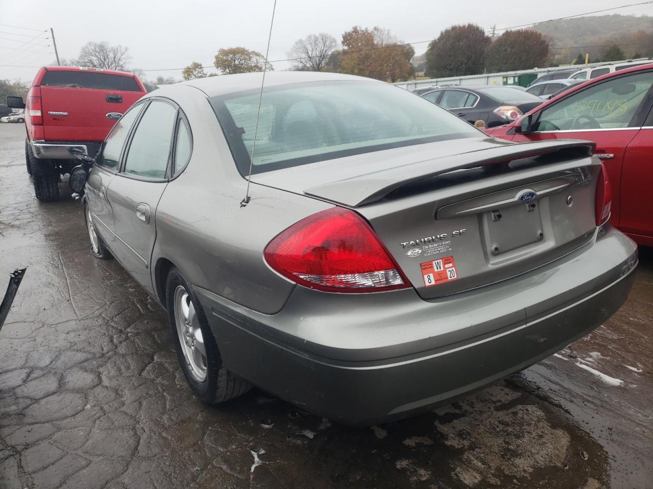 Photo 3 from auction – 2004 FORD TAURUS SE with VIN 1FAFP53264G194519