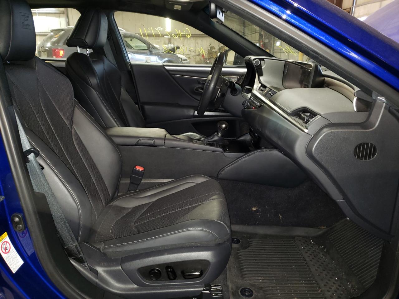 Photo 5 from auction – 2019 LEXUS ES 350 with VIN 58ABZ1B1XKU003904