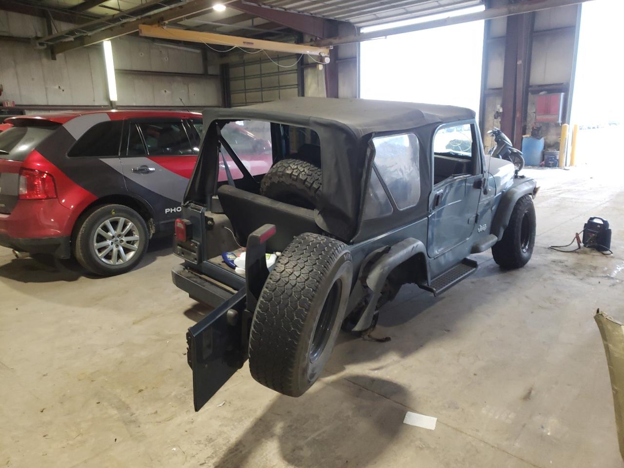 Photo 4 from auction – 1997 JEEP WRANGLER / with VIN 1J4FY19S4VP547701