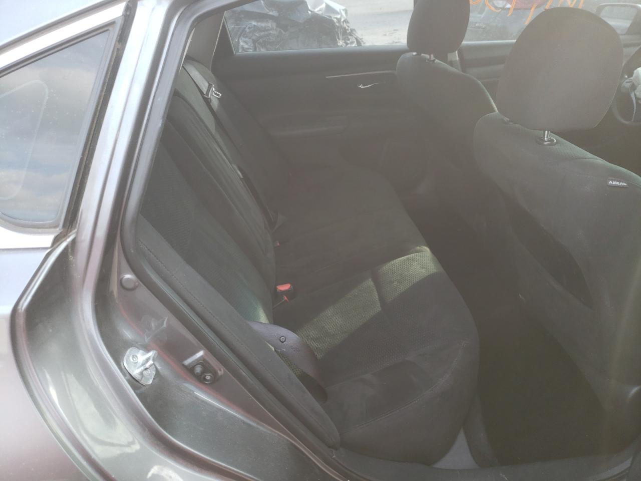 Photo 6 from auction – 2015 NISSAN ALTIMA 2.5 with VIN 1N4AL3APXFC415719