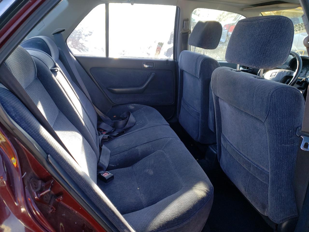 Photo 6 from auction – 1993 HONDA ACCORD EX with VIN JHMCB7674PC001146