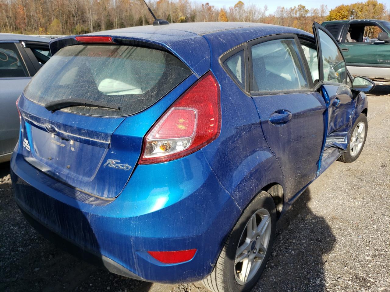 Photo 4 from auction – 2019 FORD FIESTA SE with VIN 3FADP4EJ8KM103341