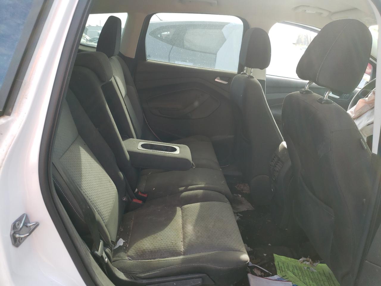 Photo 6 from auction – 2017 FORD ESCAPE SE with VIN 1FMCU0GD5HUE70020