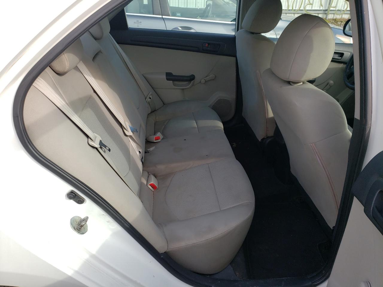 Photo 6 from auction – 2012 KIA FORTE LX with VIN KNAFT4A21C5472107