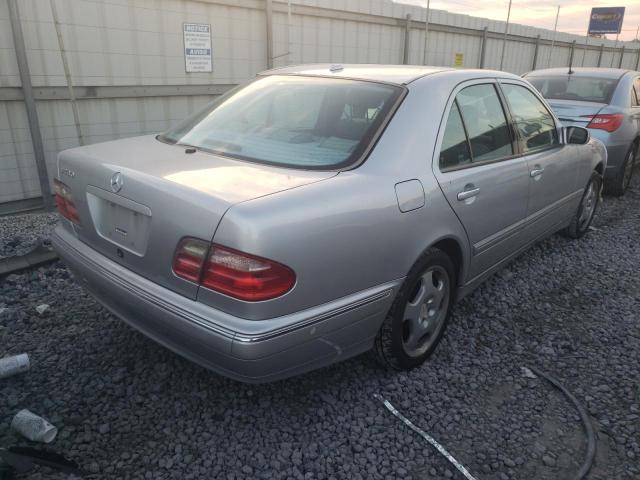 Photo 4 from auction – 2001 MERCEDES-BENZ E 430 with VIN WDBJF70J21X058462
