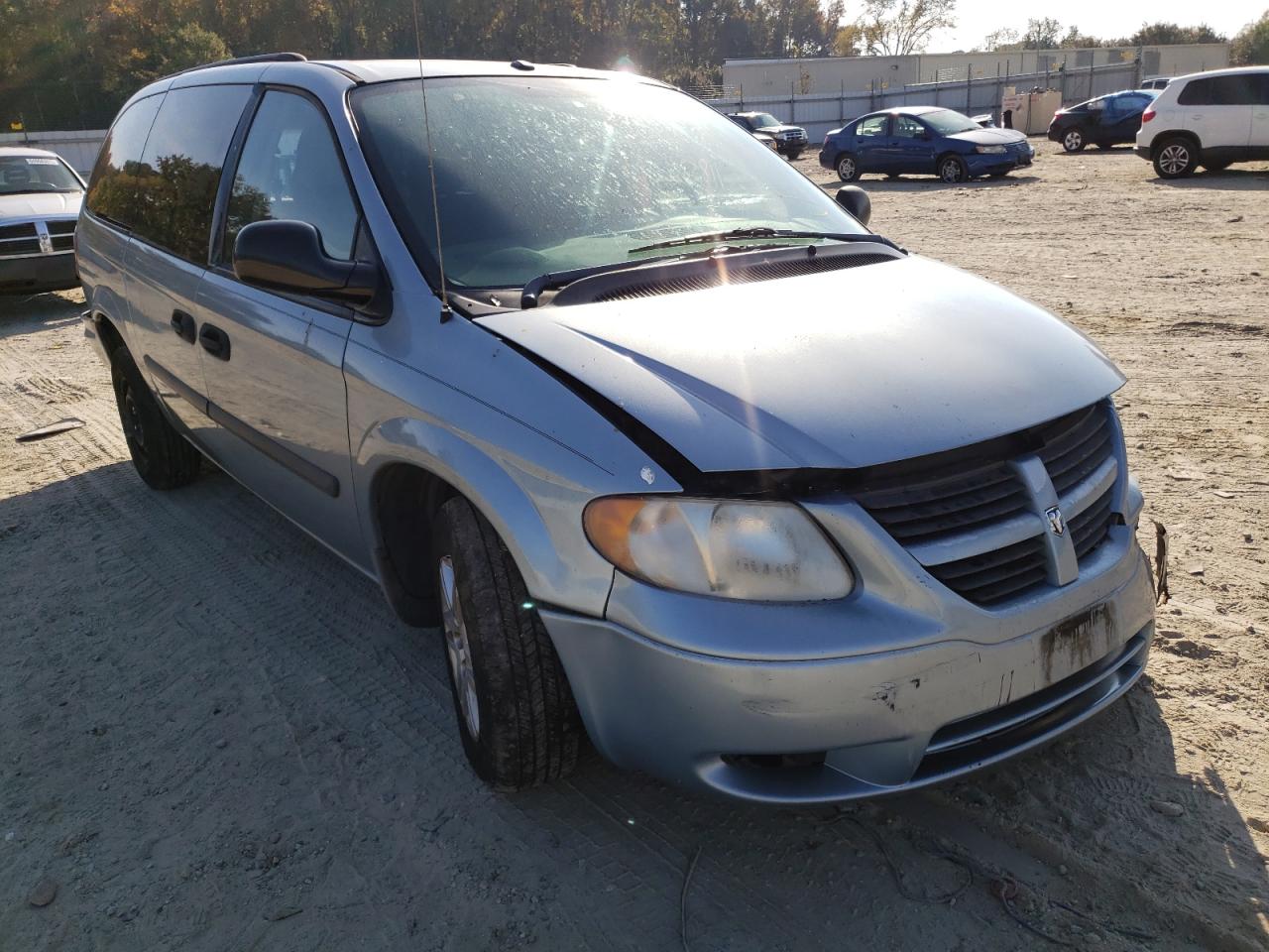 DODGE GRAND CARA 2006 with VIN 1D4GP24R36B658717 - Photo from auction