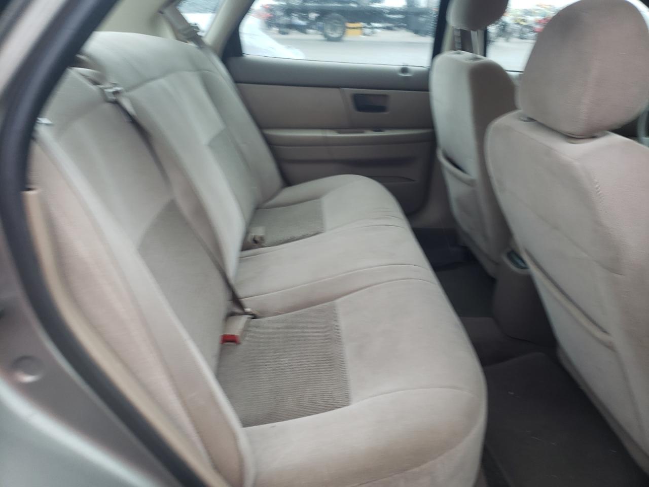 Photo 6 from auction – 2004 FORD TAURUS SE with VIN 1FAFP53264G194519