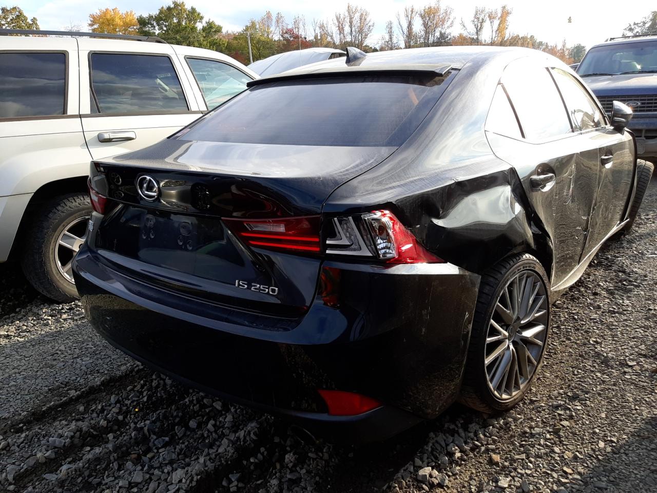 Photo 4 from auction – 2015 LEXUS IS 250 with VIN JTHBF1D23F5076542