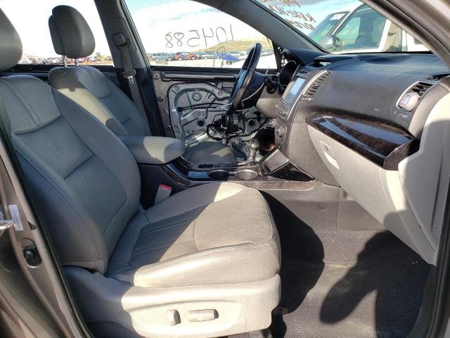 Photo 5 from auction – 2014 KIA SORENTO SX with VIN 5XYKWDA75EG454482