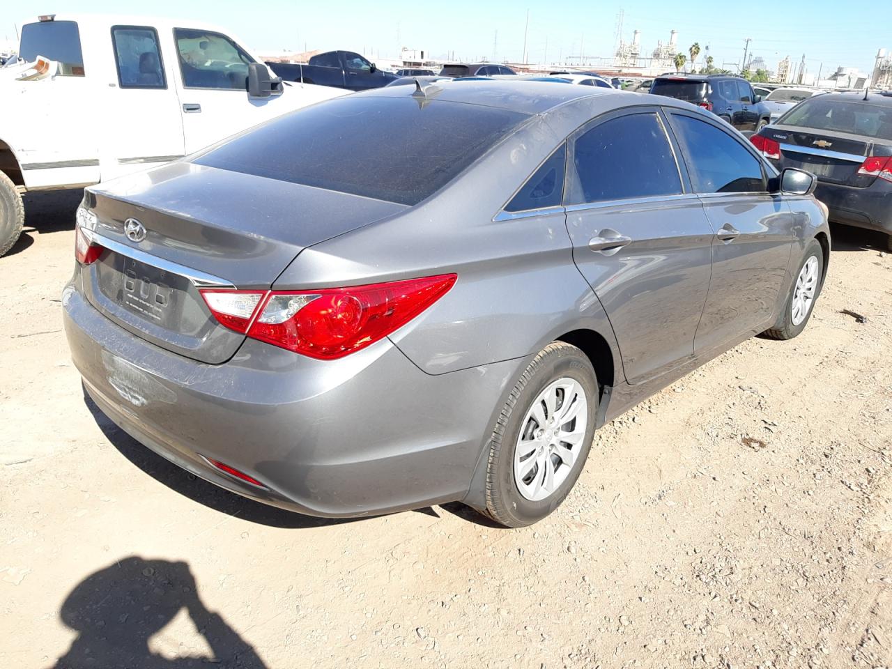 Photo 4 from auction – 2013 HYUNDAI SONATA GLS with VIN 5NPEB4AC0DH590127