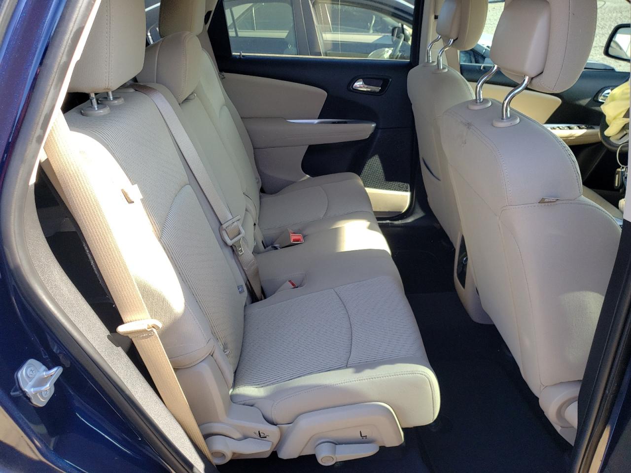Photo 6 from auction – 2018 DODGE JOURNEY SE with VIN 3C4PDCAB9JT507343