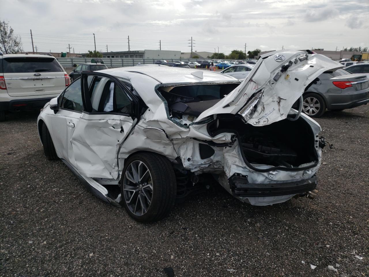 Photo 3 from auction – 2021 TOYOTA COROLLA SE with VIN 5YFS4MCE7MP082221