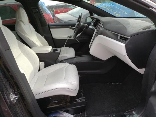 Photo 5 from auction – 2017 TESLA MODEL X with VIN 5YJXCBE47HF035659