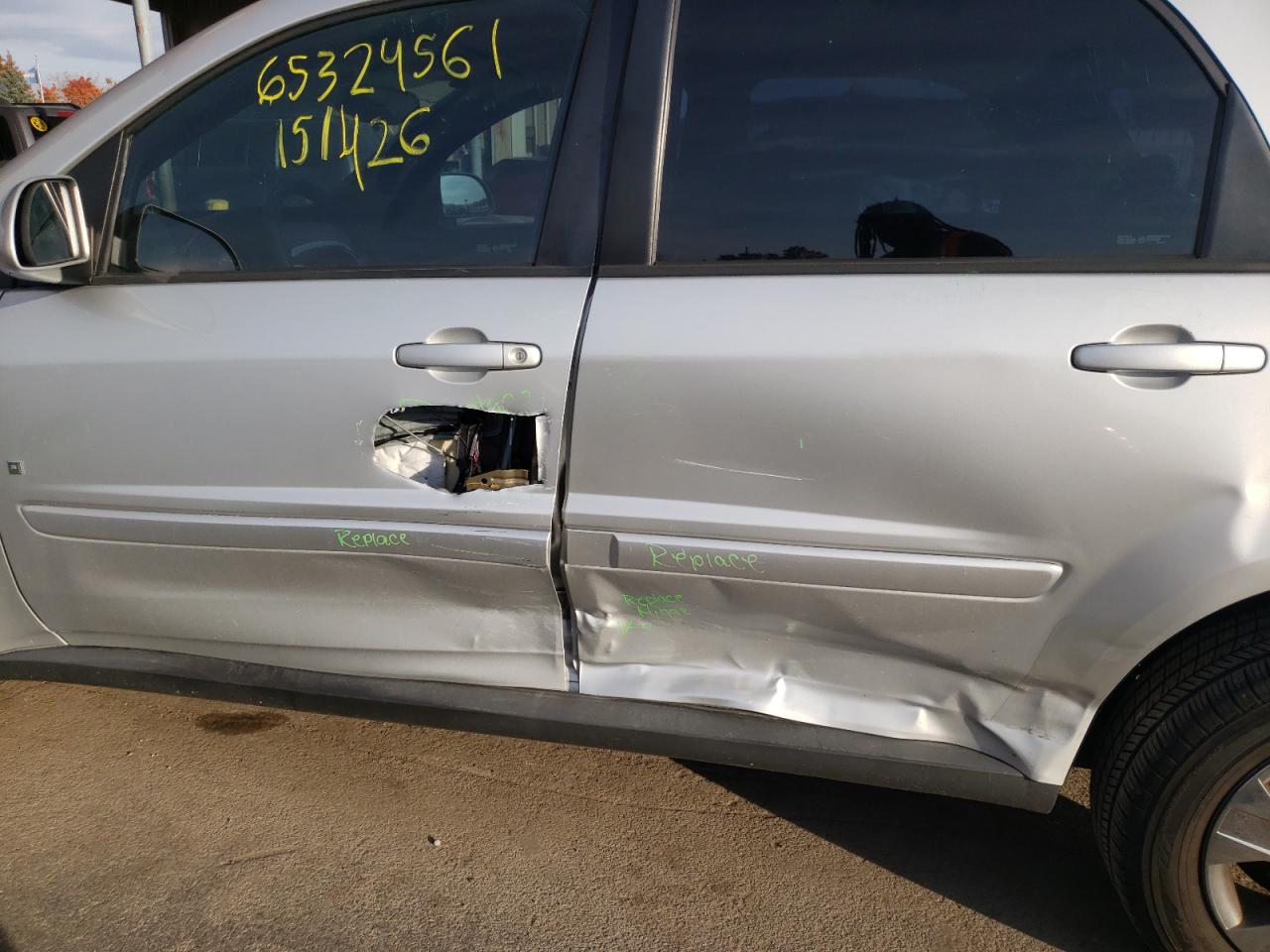 Photo 9 from auction – 2009 PONTIAC TORRENT with VIN 2CKDL33FX96243287