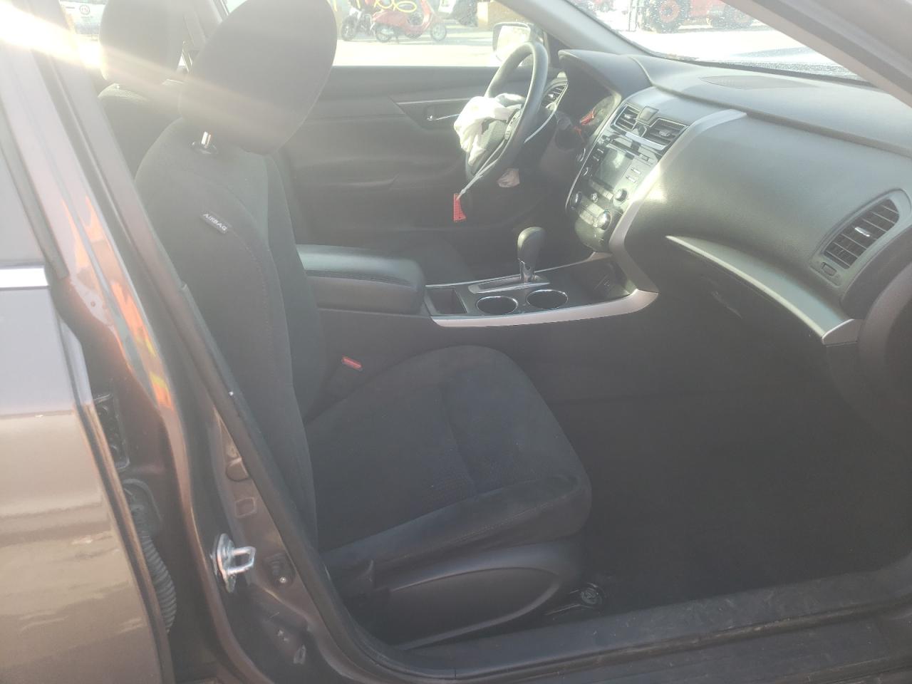 Photo 5 from auction – 2015 NISSAN ALTIMA 2.5 with VIN 1N4AL3AP5FC458624