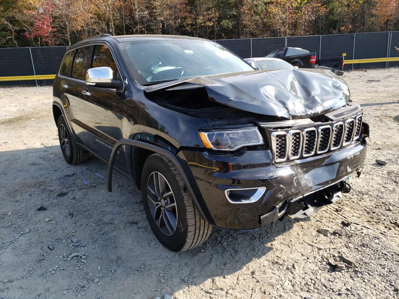 JEEP GRAND CHER 2017 with VIN 1C4RJFBG1HC842518 - Photo from auction