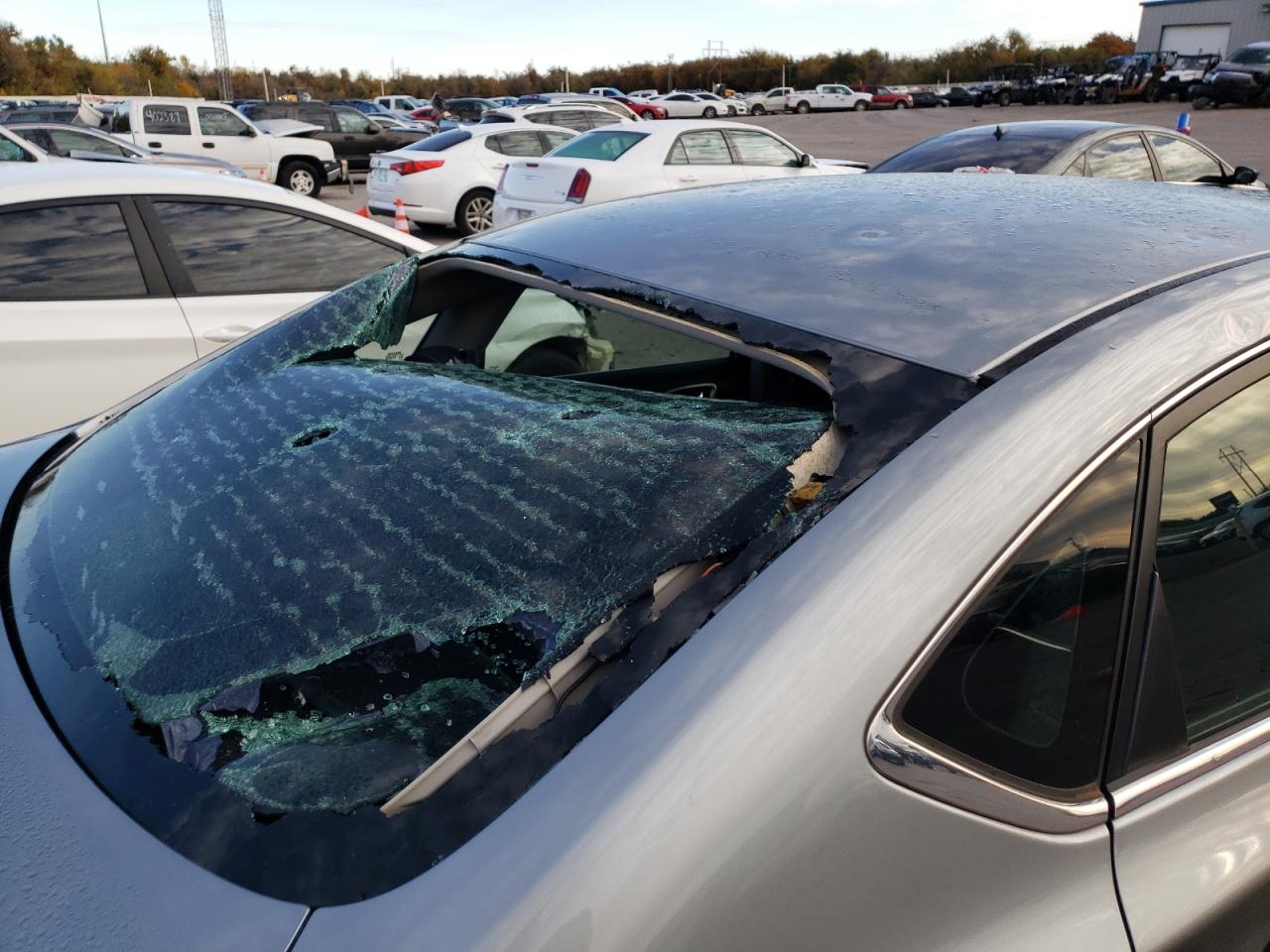 Photo 9 from auction – 2014 NISSAN SENTRA S with VIN 3N1AB7AP1EY341037