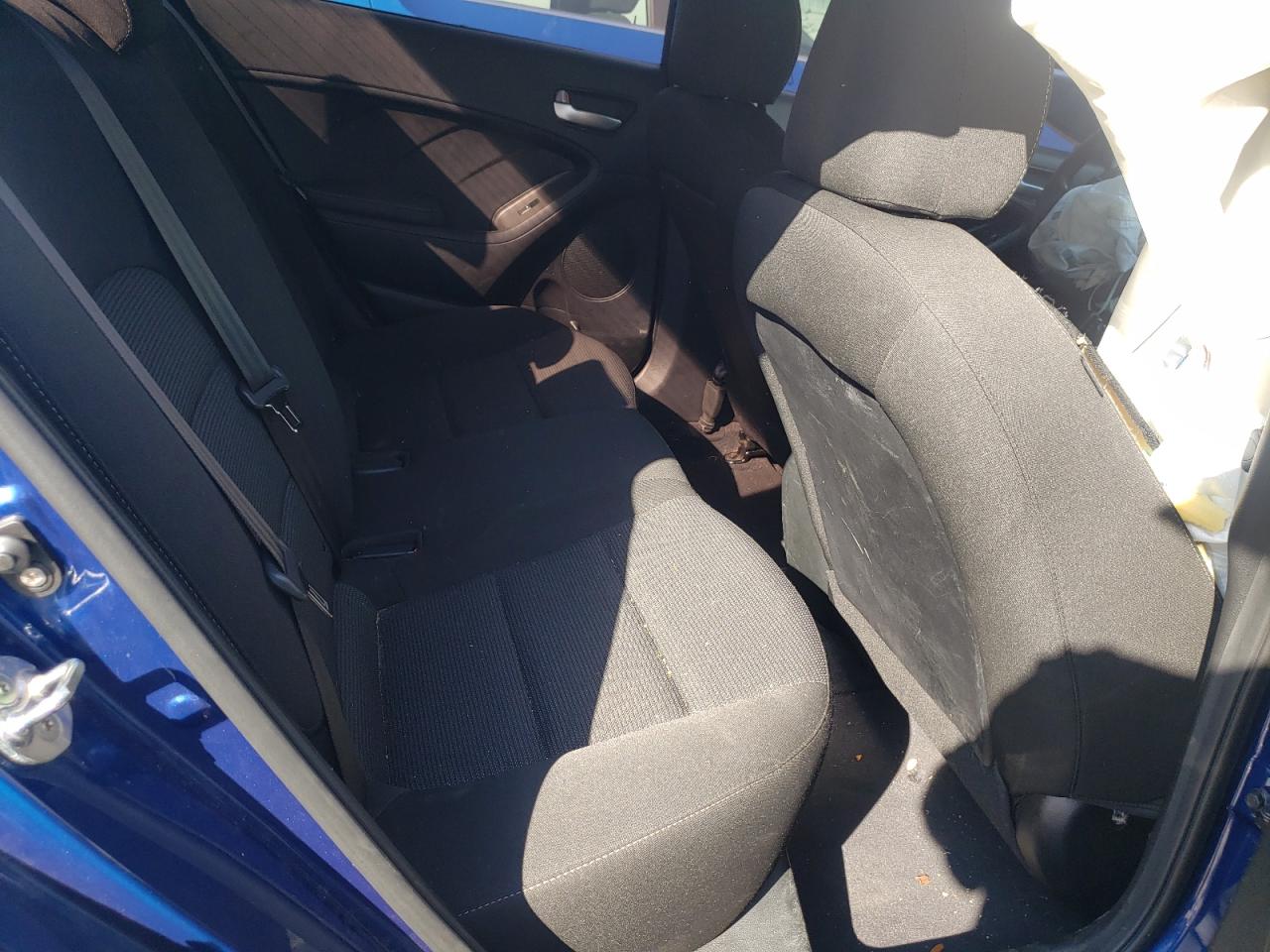 Photo 6 from auction – 2018 KIA FORTE LX with VIN 3KPFK4A7XJE254976