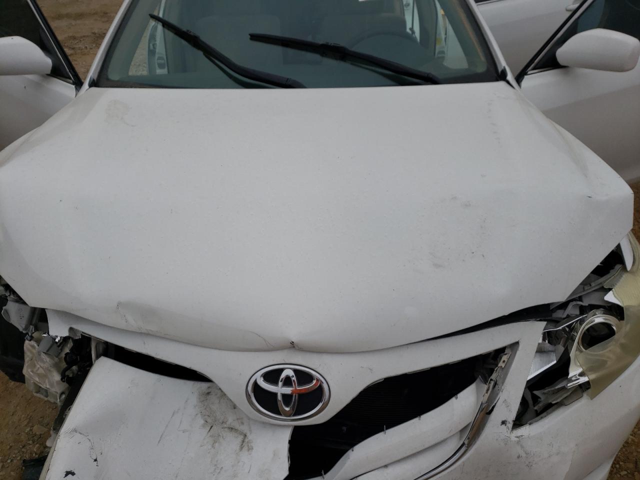 Photo 7 from auction – 2011 TOYOTA CAMRY BASE with VIN 4T1BF3EK6BU628607