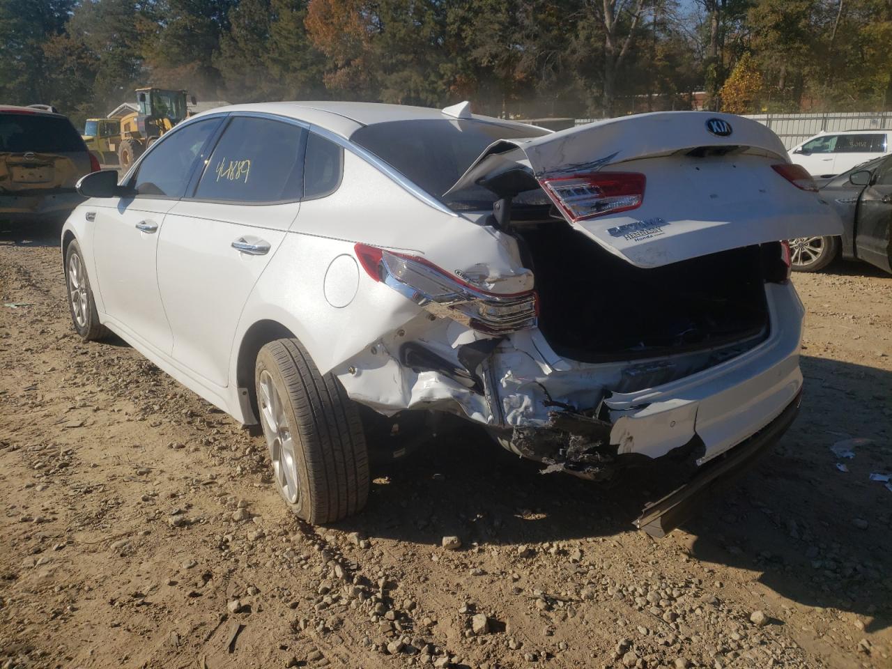 Photo 3 from auction – 2018 KIA OPTIMA EX with VIN 5XXGU4L37JG180402