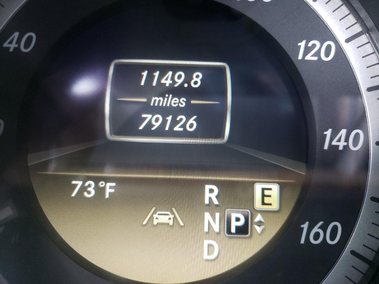 Photo 8 from auction – 2012 MERCEDES-BENZ E 350 with VIN WDDHF5KB7CA596399