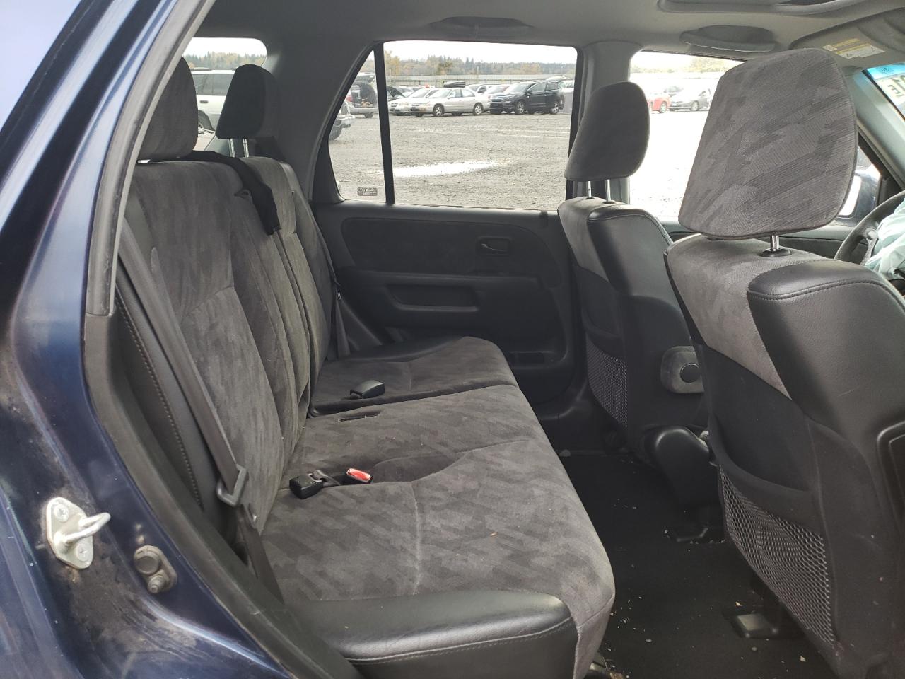 Photo 6 from auction – 2004 HONDA CR-V EX with VIN JHLRD78834C013511