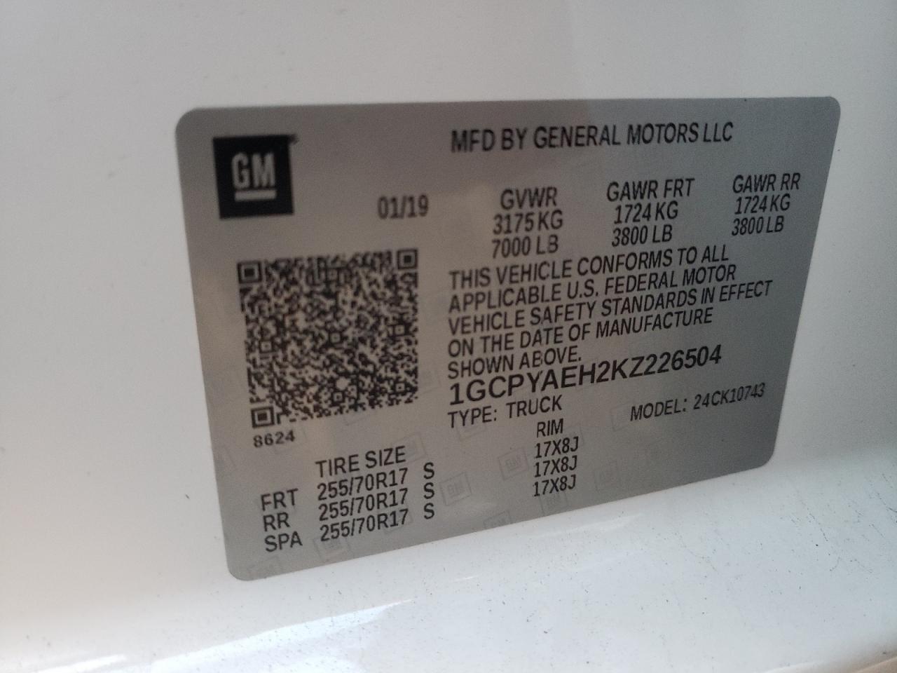 Photo 10 from auction – 2019 CHEVROLET SILVERADO with VIN 1GCPYAEH2KZ226504