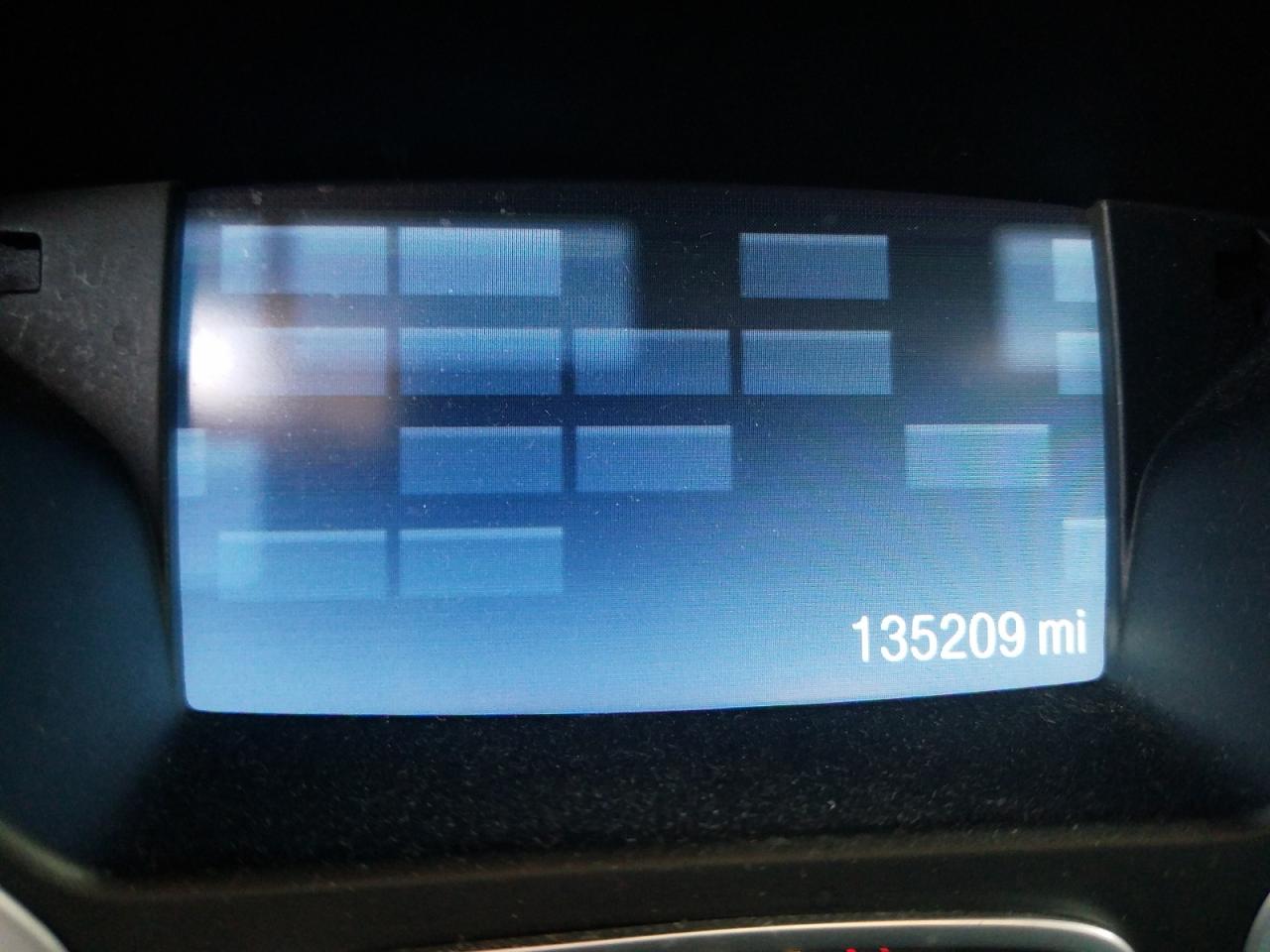 Photo 8 from auction – 2014 FORD ESCAPE SE with VIN 1FMCU0GX3EUC29059