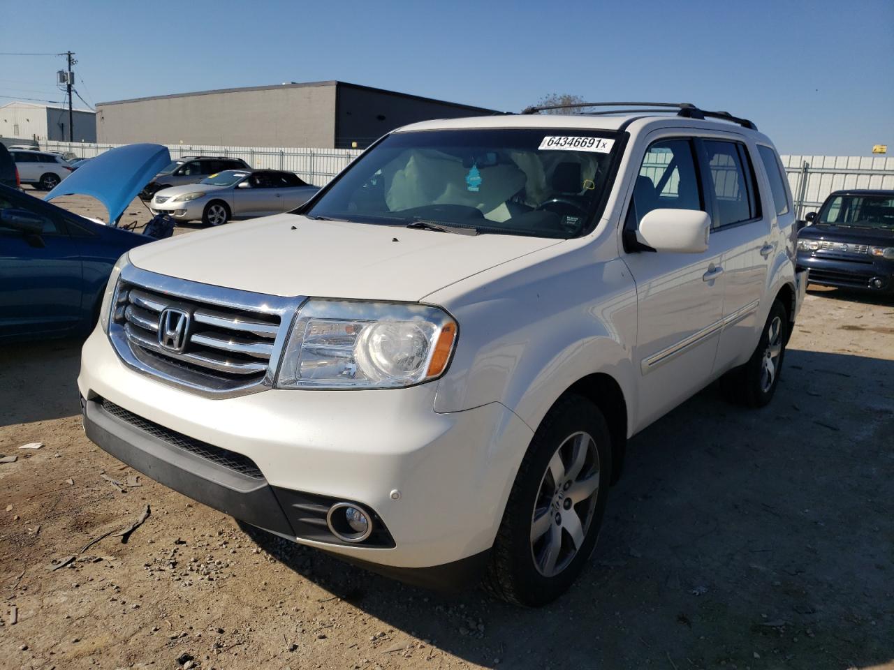 Photo 2 from auction – 2013 HONDA PILOT TOUR with VIN 5FNYF4H95DB084822