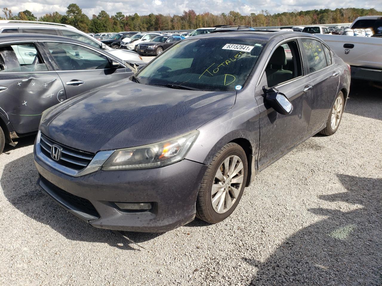 Photo 2 from auction – 2015 HONDA ACCORD EXL with VIN 1HGCR2F87FA191979
