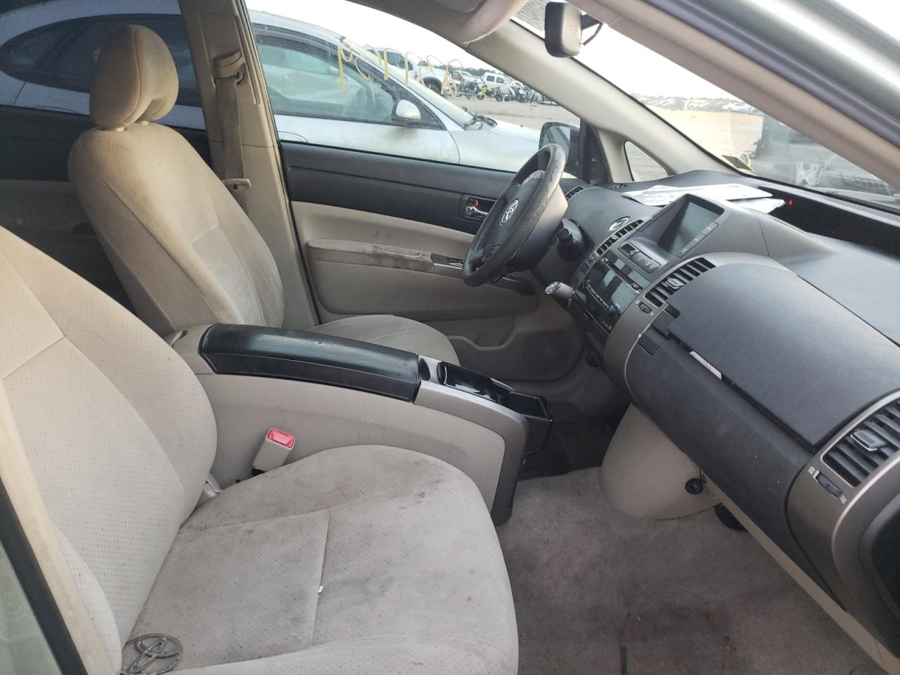 Photo 5 from auction – 2007 TOYOTA PRIUS with VIN JTDKB20U077587710